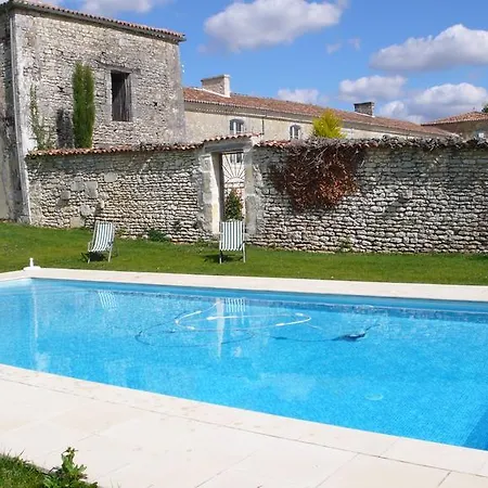 D'hotes Logis De L'astree 4*