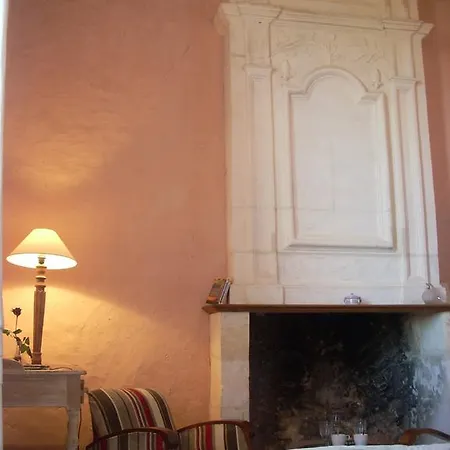 D'hotes Logis De L'astree Saint-Bris-des-Bois