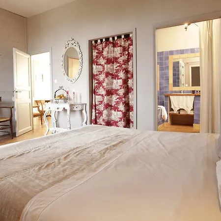 D'hotes Logis De L'astree 4* Saint-Bris-des-Bois